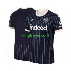 Billige Fotballdrakter Brentford Bortedraktsett 2026/27 Kortermet